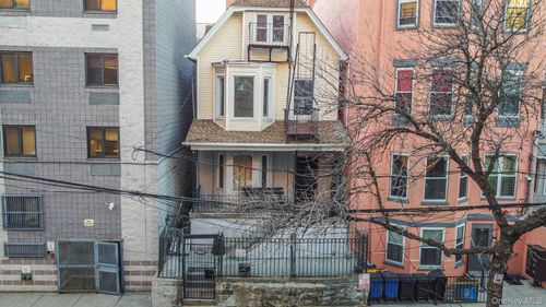 1823 Anthony Ave, Bronx, NY, 10457-5906 | Card Image