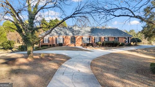 405 Savannah Cir, Jonesboro, GA, 30236-5537 | Card Image