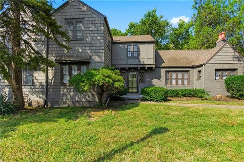 2118 Tauromee Ave, Kansas City, KS, 66102-4128 | Card Image