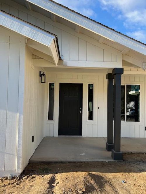 41453 Long Hollow Dr, Coarsegold, CA, 93614-8808 | Card Image