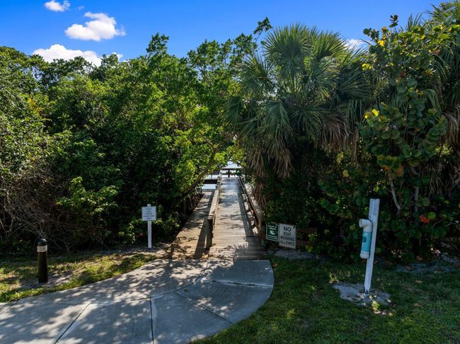 APT-3-4 - 5051 N Highway A1a, Condo with 3 bedrooms, 2 bathrooms and null parking in Hutchinson Island FL | Image 37