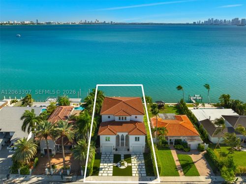 1460 S Treasure Dr, North Bay Village, FL, 33141-4125 | Card Image