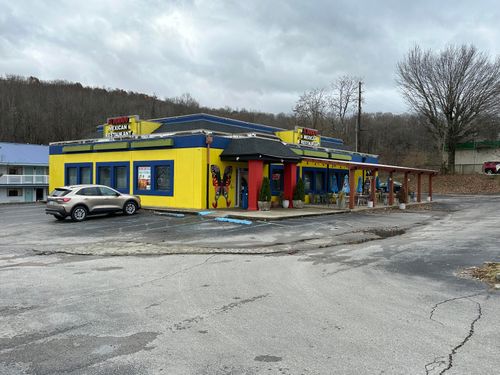 1610 Richmond St, Mount Vernon, KY, 40456-2313 | Card Image