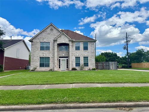 16519 Village View Trl, Sugar Land, TX, 77498-7203 | Card Image