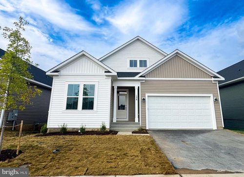 124 Wagtail Ln, Winchester, VA, 22603-3776 | Card Image