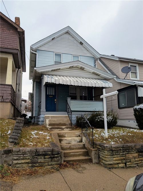 2805 Riverview St, Mckeesport, PA, 15132-5124 | Card Image