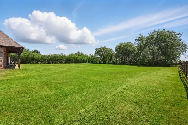 View of yard | Image 33