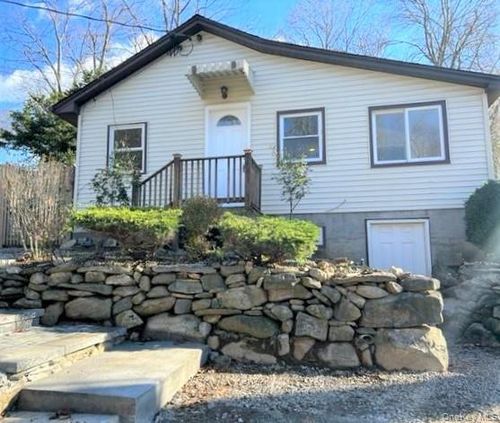 56 Geneva Dr, Carmel, NY, 10512-5150 | Card Image