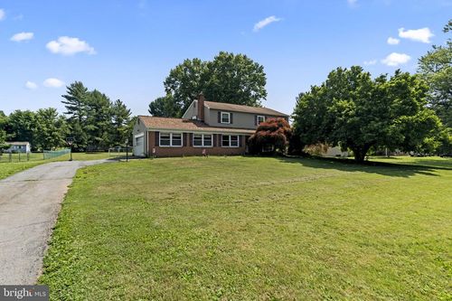 2029 E Cedarville Rd, POTTSTOWN, PA, 19465-8209 | Card Image