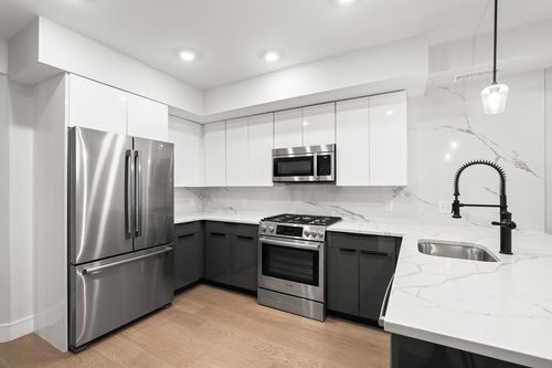 1-321 W Broadway, Boston, MA, 02127 | Card Image