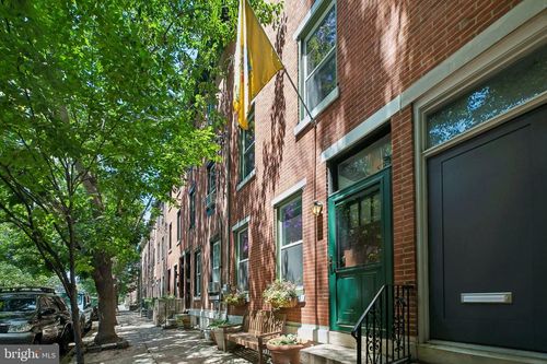 2021 Bainbridge St, PHILADELPHIA, PA, 19146-1308 | Card Image