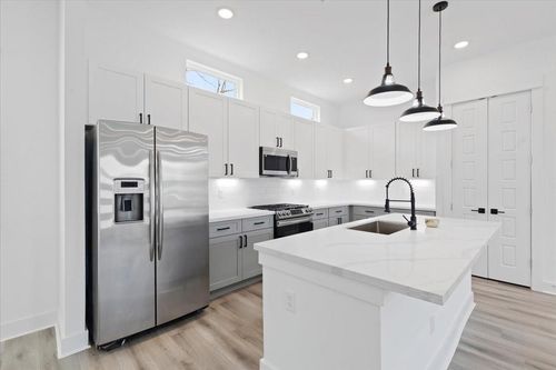 3505 Terry St, Houston, TX, 77009-5834 | Card Image