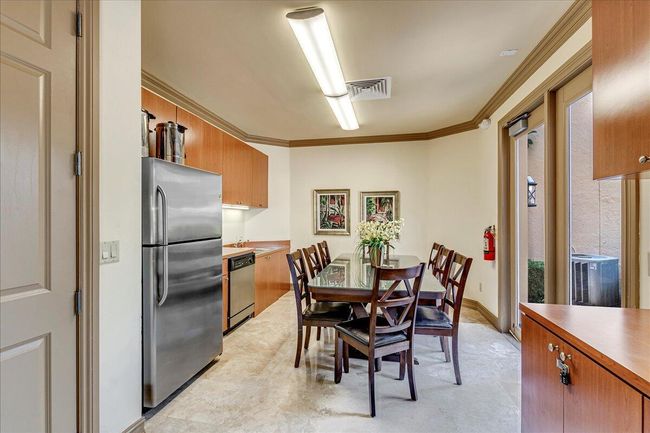 41 Uno Lago Dr, Condo with 2 bedrooms, 3 bathrooms and null parking in Juno Beach FL | Image 41