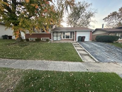 17800 Grandview Drive, House other with 3 bedrooms, 1 bathrooms and 1 parking in Hazel Crest IL | Image 1