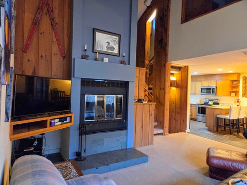 2-36 Easterly Rd, Lincoln, NH, 03251 | Card Image