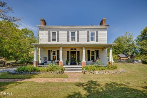 111 E College St, Jonesborough, TN, 37659-1303 | Card Image