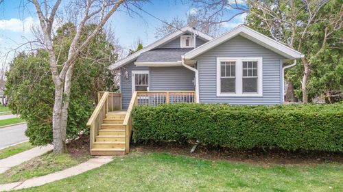 546 Orchard Dr, Madison, WI, 53711-1317 | Card Image