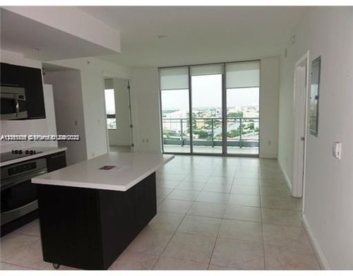 2907-90 Sw 3rd St, Miami, FL, 33130-2995 | Card Image