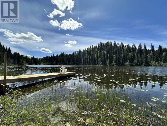 8396 Rainbow Country Road, House other with 3 bedrooms, 3 bathrooms and null parking in Bridge Lake BC | Image 12