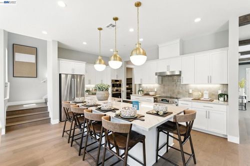 1935 Ingalls Way, Dublin, CA, 94568 | Card Image