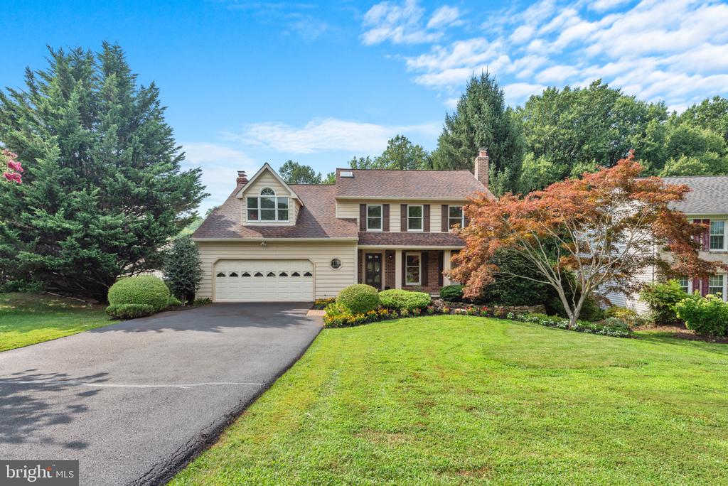 Whitworth Way, Ellicott City, MD 21042