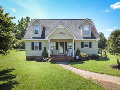 194 Winfred Brock Rd, Iva, SC, 29655-9536 | Card Image