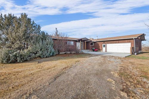 271194 Township Road 252, Rocky View County, AB, T1Z0S7 | Card Image