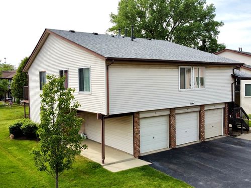 5-7544 Bristol Ln, Hanover Park, IL, 60133-7227 | Card Image