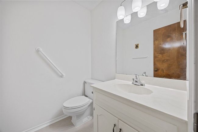 APT-211 - 11512 Tin Cup Dr, Condo with 2 bedrooms, 3 bathrooms and 2 parking in Austin TX | Image 16