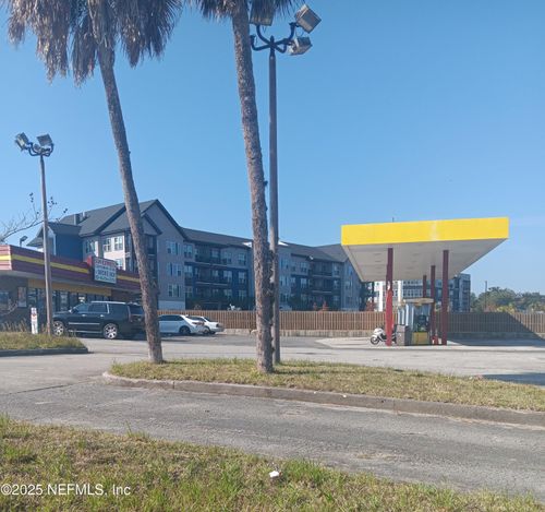 3610 Beach Blvd, Jacksonville, FL, 32207-3812 | Card Image