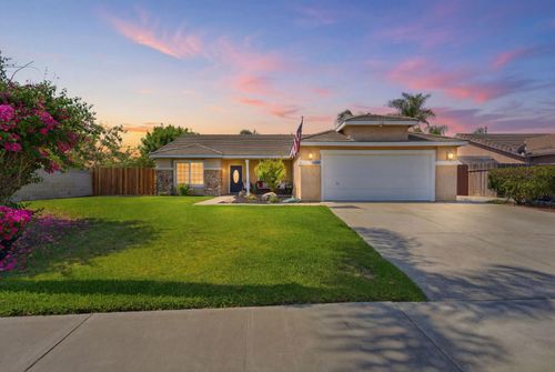 3006 Mission Dr, Hanford, CA, 93230-7307 | Card Image
