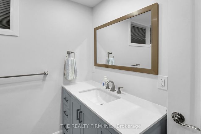 15 Mayapple Cres, House other with 5 bedrooms, 3 bathrooms and 4 parking in Ilderton ON | Image 38