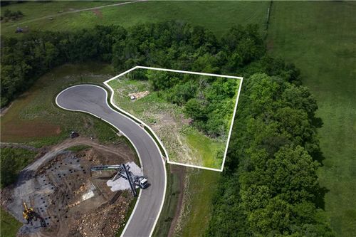 15803 Argyle Dr, Belton, MO, 64012 | Card Image