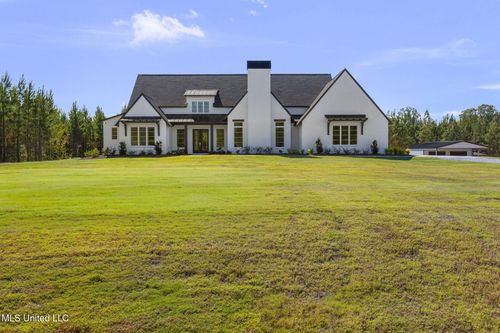 742 Freedom Ring Dr, Brandon, MS, 39047-1814 | Card Image