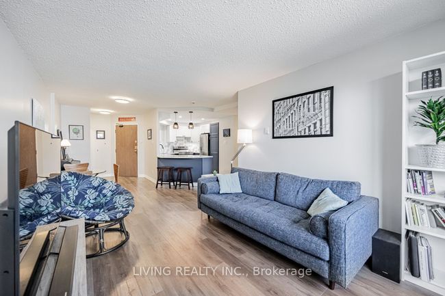 512 - 175 Hunter St E, Condo with 2 bedrooms, 1 bathrooms and 1 parking in Hamilton ON | Image 11