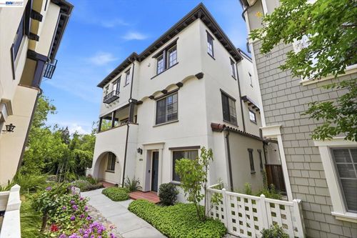 43124 Calle Sagrada, Fremont, CA, 94539-5362 | Card Image