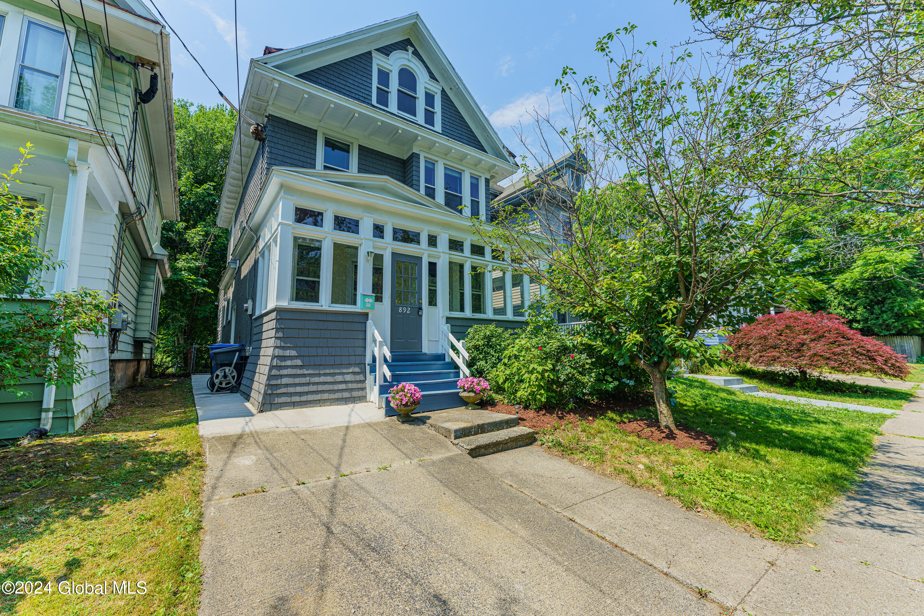 Lancaster St, Albany, NY 12203