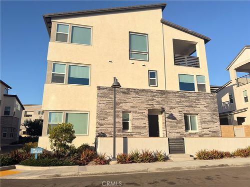 228 Lexford, Irvine, CA, 92618 | Card Image