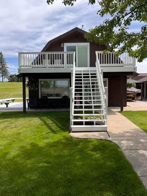 595 Rolling Meadows Dr, Hudson, MI, 49247-9756 | Card Image