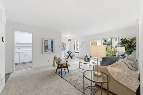 apt-301-934 Peninsula Ave, San Mateo, CA, 94401-1550 | Card Image