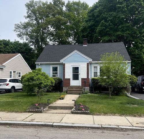 11 Hartlawn Rd, Boston, MA, 02132-4807 | Card Image