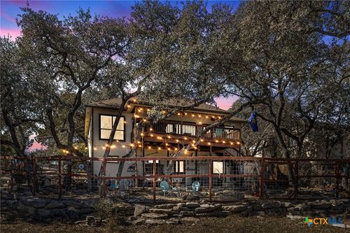 175 Lorne Rd, Canyon Lake, TX, 78133-6042 | Card Image