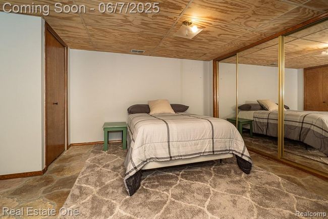 BASEMENT | Image 26