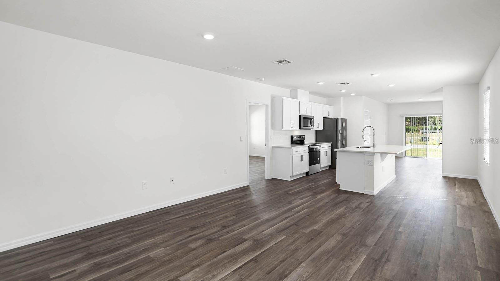Residential Lease in WINTER HAVEN 2