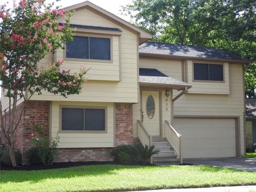 935 Grand Junction Dr, Katy, TX, 77450-3800 | Card Image