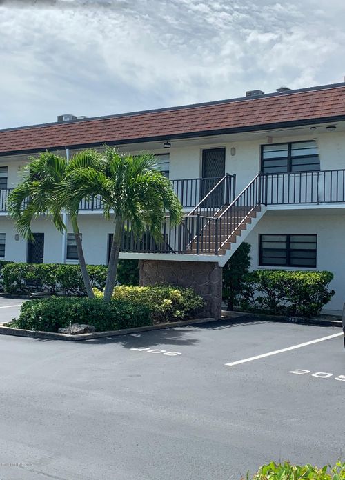 207-200 Saint Lucie Ln, Cocoa Beach, FL, 32931-5401 | Card Image