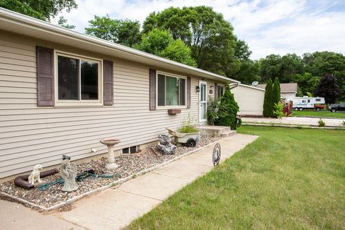 1349 Katie Ln, Bay City, WI, 54723-8329 | Card Image