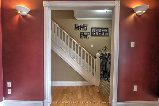587 Chamberlain St, House other with 2 bedrooms, 1 bathrooms and 1 parking in Peterborough ON | Image 12