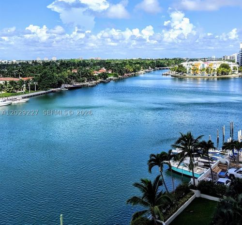 8k-5700 Collins Ave, Miami Beach, FL, 33140-2311 | Card Image