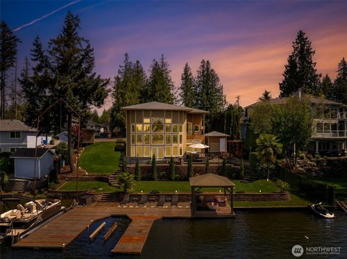 6804 Vandermark Rd E, Bonney Lake, WA, 98391-8694 | Card Image
